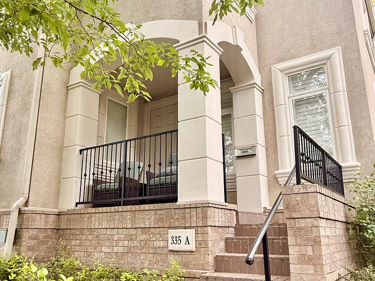 335 N Josephine St #A — Photo 2