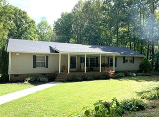 365 Sunflower Rd, Statesville, NC 28625