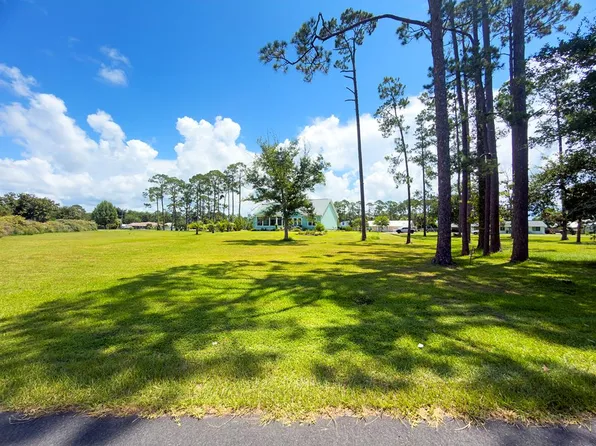 20th St, Pt Saint Joe, FL 32456