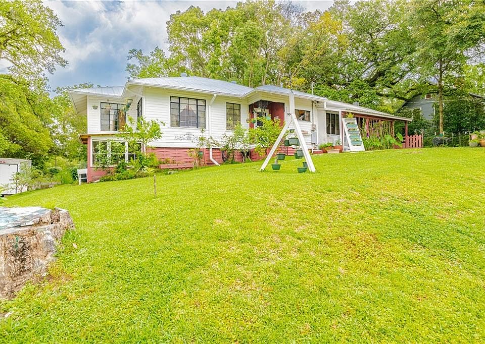304 7th St, Chickasaw, AL 36611 MLS 7220050 Zillow