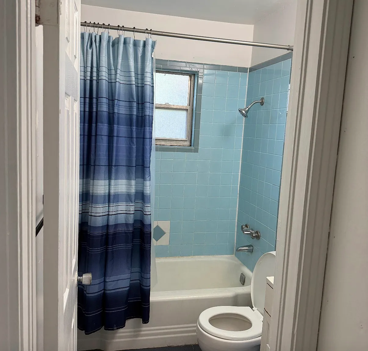 2 bed, 750 sqft, $1,000 — Photo 2