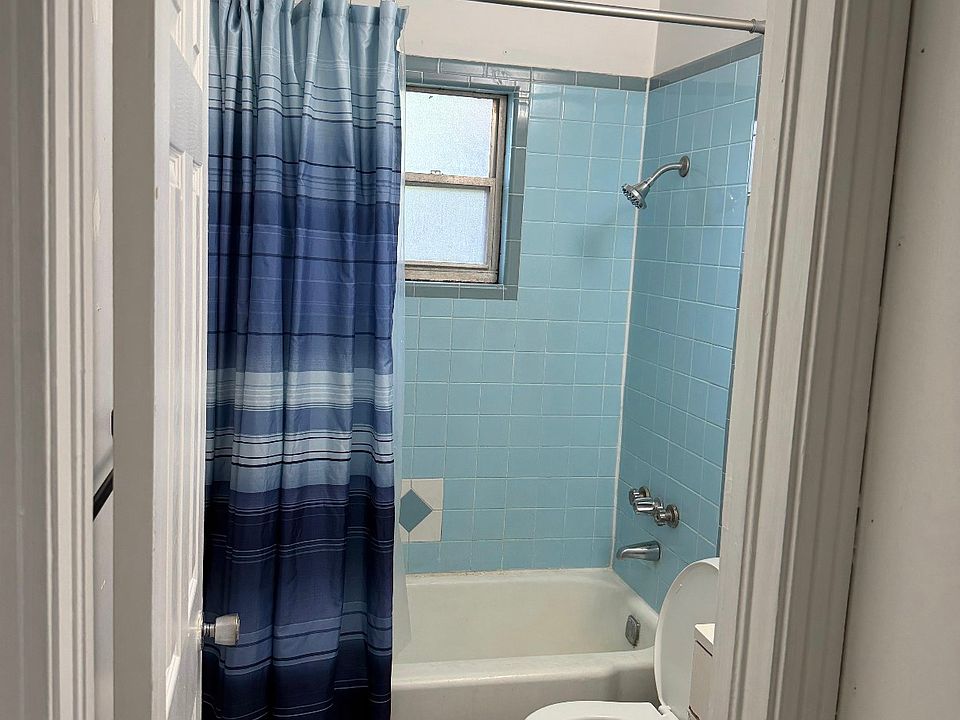 2nd image of 1942 NW 34th Ave #1946