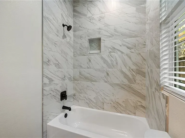 4501 Avenue B #A — Photo 19