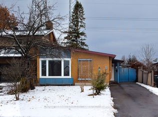 57 Benlea Dr, Ottawa, ON K2G4A3
