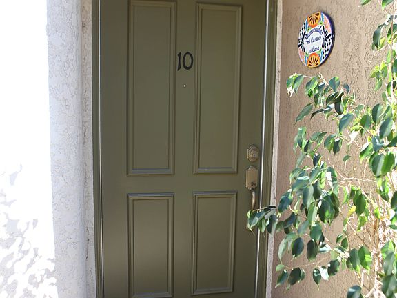 2nd image of 65 N Michigan Ave Unit 10