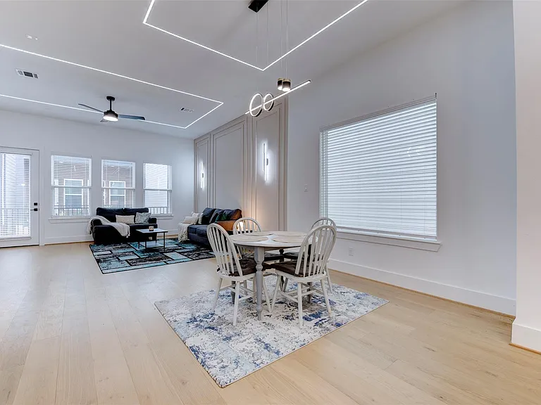 861 Fisher St #G — Photo 14