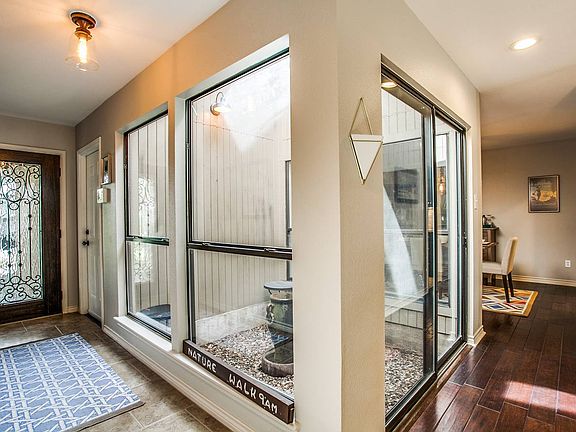3rd image of 4311 Heatherwood St