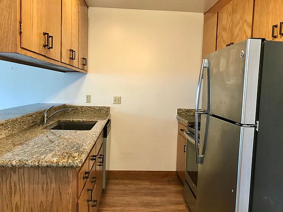 3rd image of 398 Alida Way #1