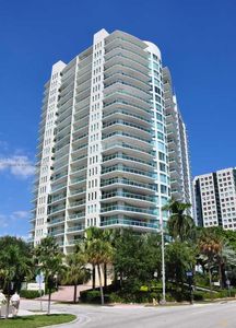 2645 S Bayshore Dr APT 1404, Miami, FL, 33133