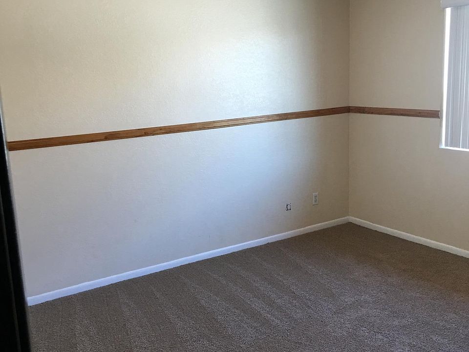 2nd image of 26210 Corona Dr