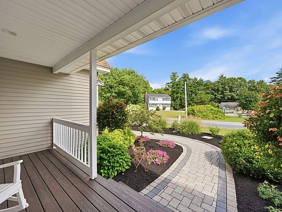 4th image of 12 Pasture Drive