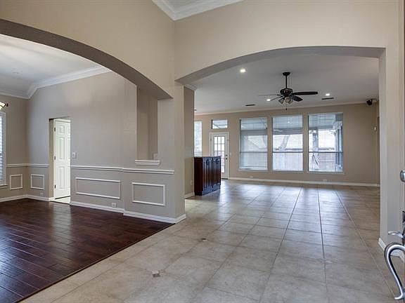 2nd image of 1705 Shadywood Ct