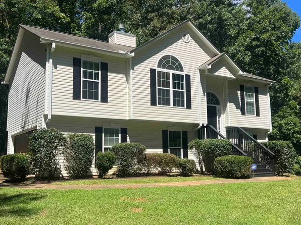 33 Ramp Rd, Lagrange, GA 30240