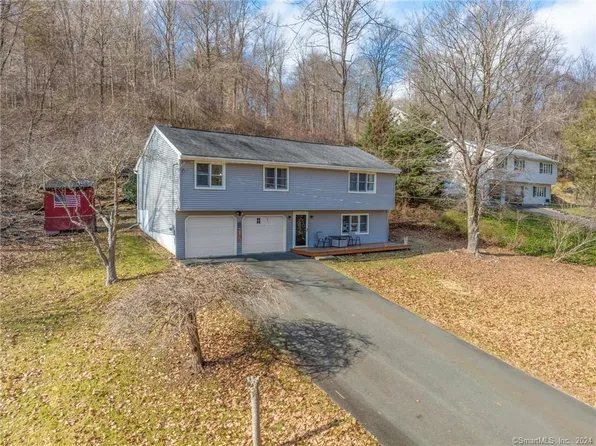 52 Putnam Park Road, Bethel, CT 06801