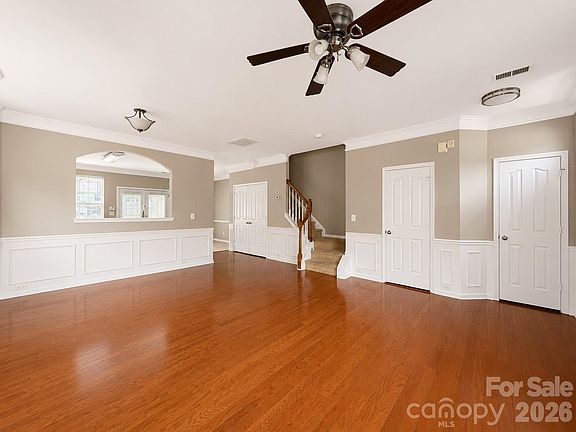 4th image of 9436 Rosewood Meadow Ln