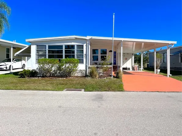 967 Avanti Way, North Fort Myers, FL 33917