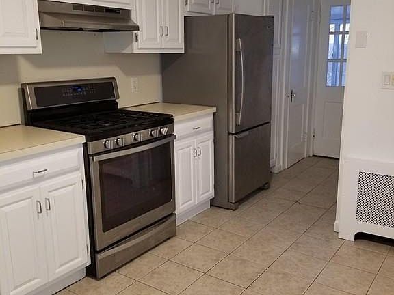2nd image of 179 Newtonville Ave #179