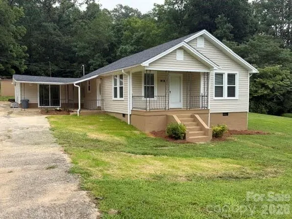 299 Us Highway 221 S, Marion, NC 28752