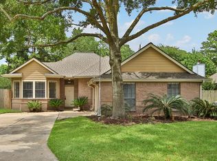 16922 Spruce Run Dr, Spring, TX 77379