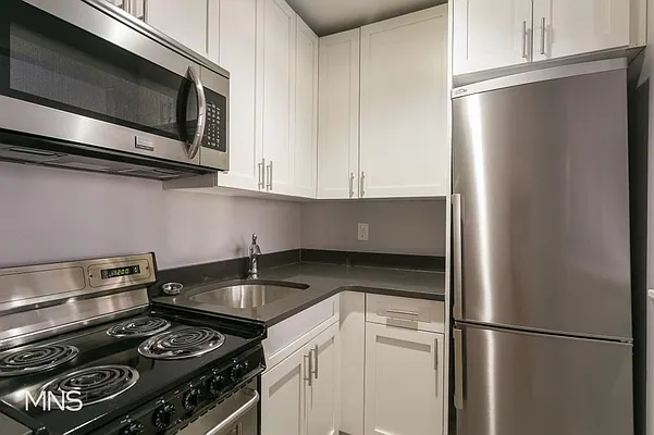 Rented by MNS Marketing | media 17