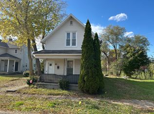 233 S Pine St, Newark, OH 43055