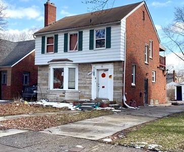 12230 Lansdowne St, Grosse Pointe, MI, 48224