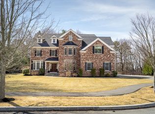 18 Cart Path Ln, Lexington, MA 02421