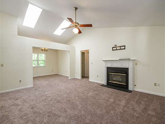 2nd image of 23 N Bearwood Dr