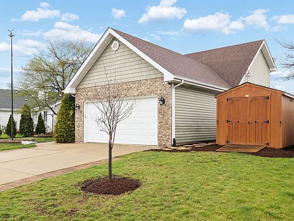 2nd image of 3713 Hennepin Dr