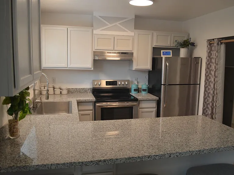 5953 Bamford Dr — Photo 11