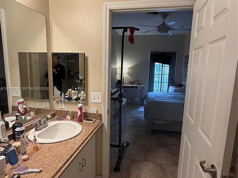 860 N Orange Ave #258 — Photo 15