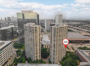 15 Greenway Plz UNIT 10G, Houston, TX 77046