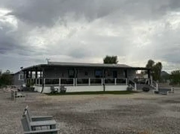 65767 N Mountain View St, Wellton, AZ 85356