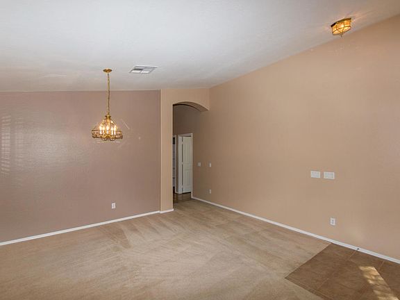 5th image of 45518 W Tulip Ln