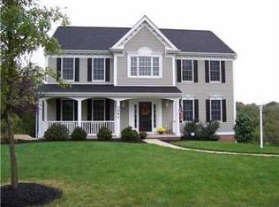 3041 Willowbrook Dr, Bridgeville, PA