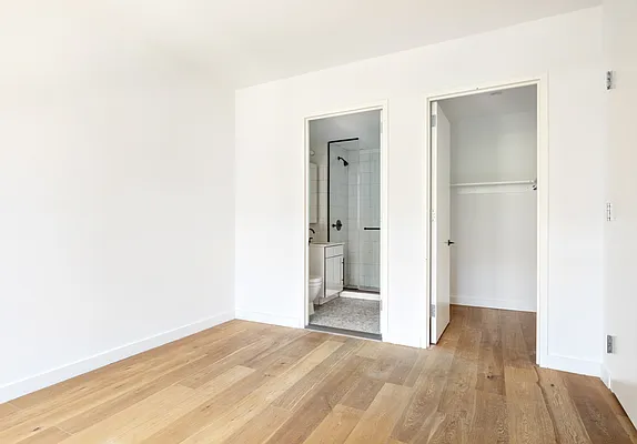 Rented by Compass | media 39