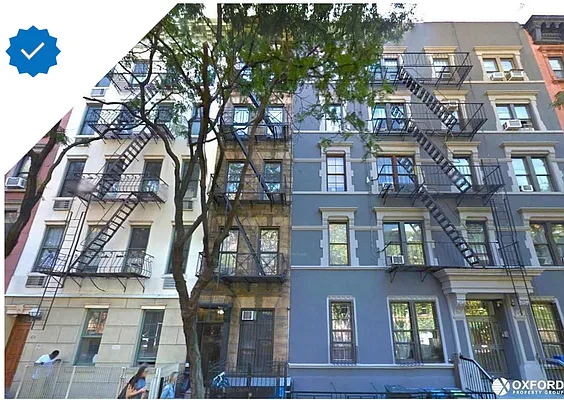 Rented by Oxford Property Group | media 22