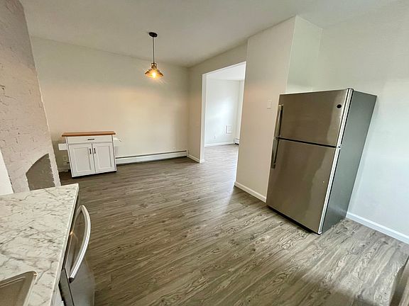 3rd image of 120 Philip St #3