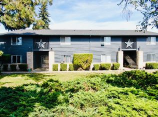 1027 W Washington St APT 1, Stayton, OR 97383