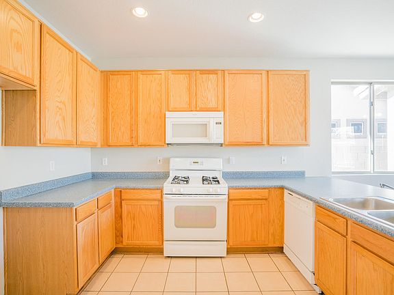 2nd image of 13291 S 175th Dr