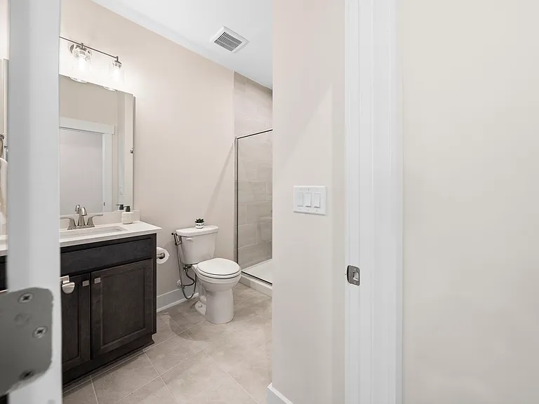 225 Holding Dairy Dr — Photo 7