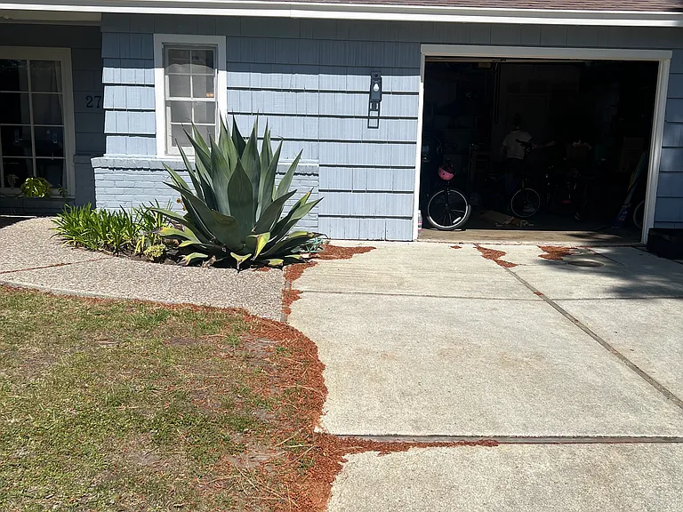 2733 Bryant St — Photo 2