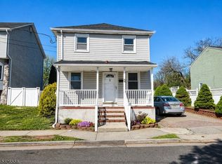 94 S 21st Ave, Manville, NJ 08835