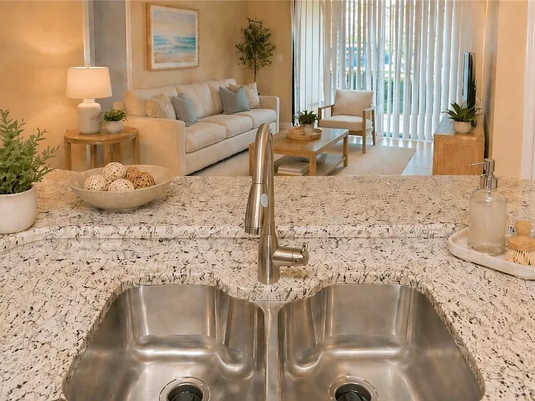 13621 Eagle Ridge Dr #1518 — Photo 4
