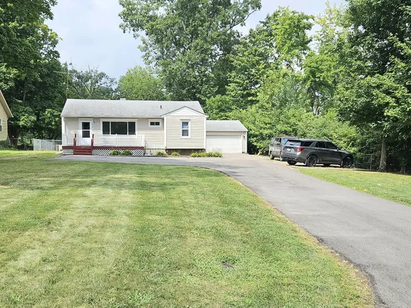 6702 Stanley Rd, Camby, IN 46113