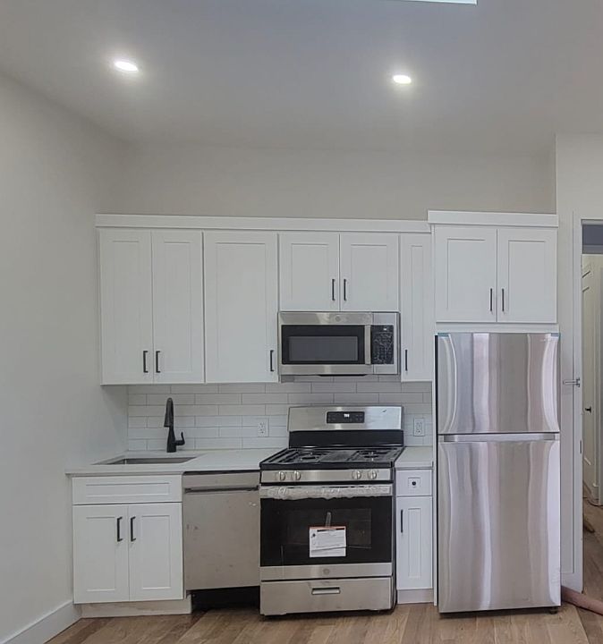 1st image of 78 E Park Ave #7