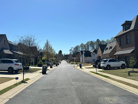 5th image of 3295 Chase Ct