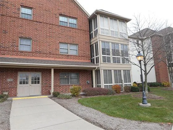 4730 Glendale Ave APT 106 photo 1