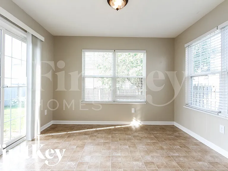 11438 Lucky Dan Dr — Photo 4