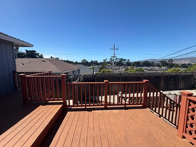 460 Mariposa Dr — Photo 15